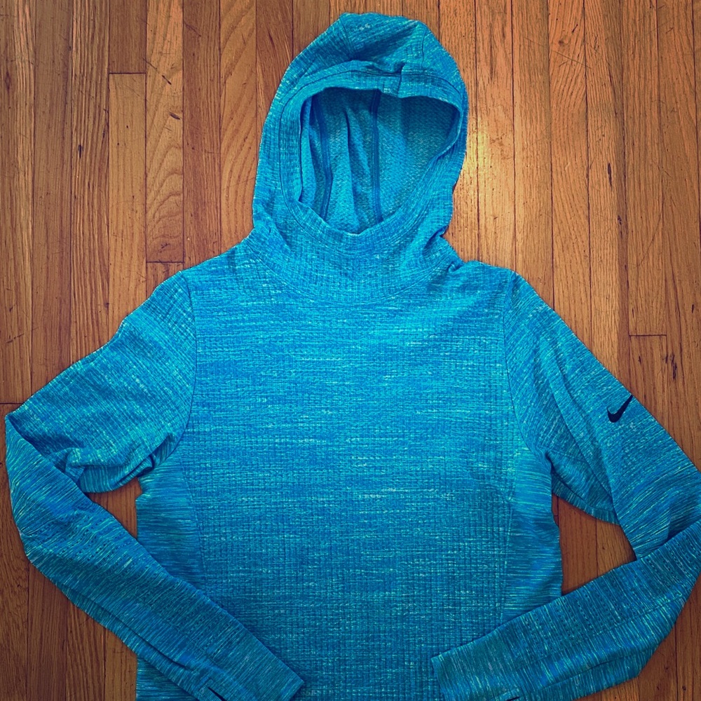 Nike Pro Women’s pullover hoodie